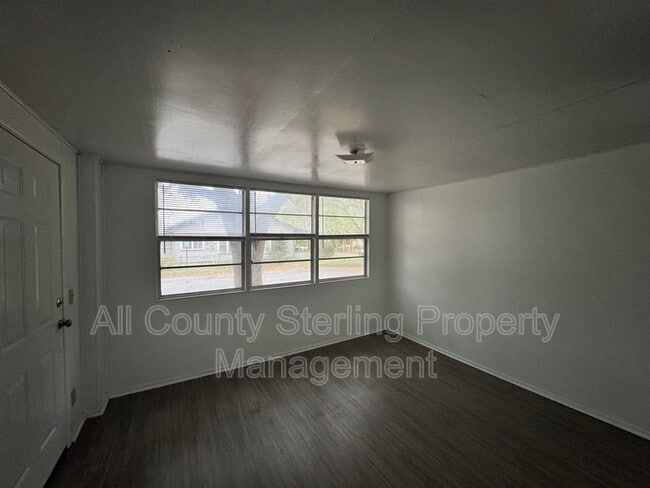 Photo - 716 NW 2 Ave