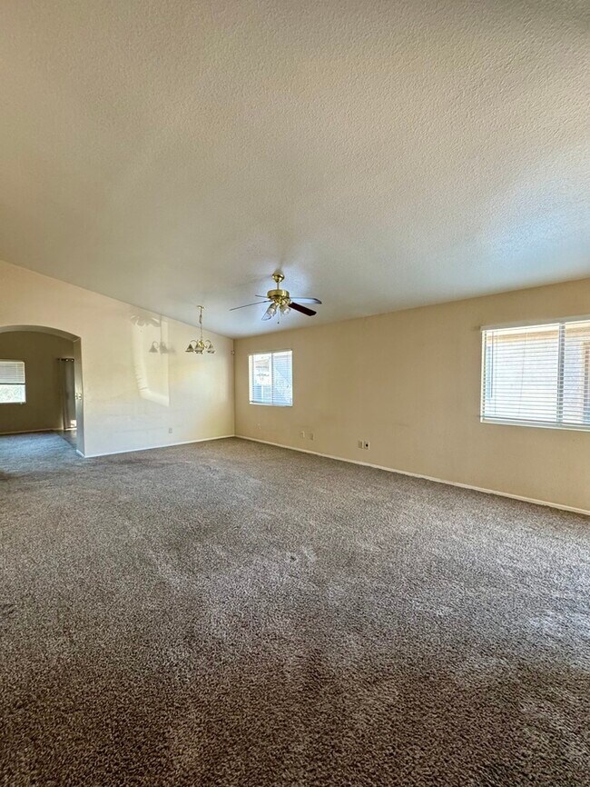 FOR RENT