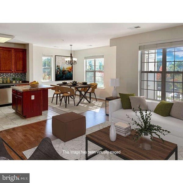 Photo - 21228 McFadden Square Unit 313