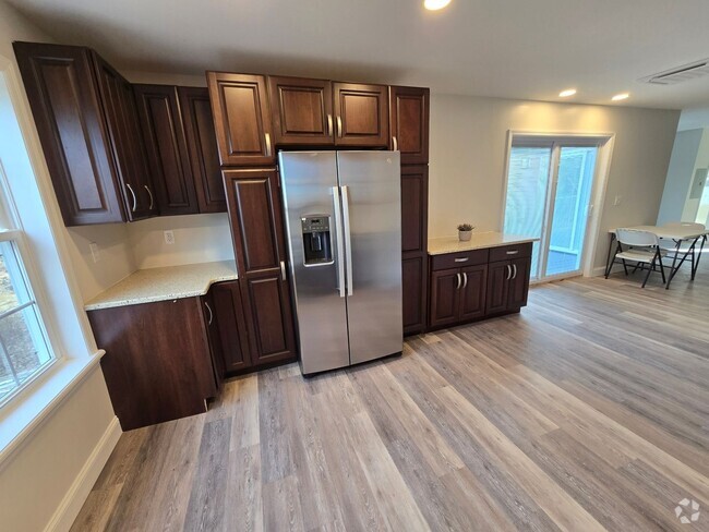 Building Photo - Charming overlooking 2BR ADU in Monroe Rental