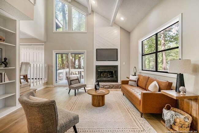 Photo - 417 Watergap Dr