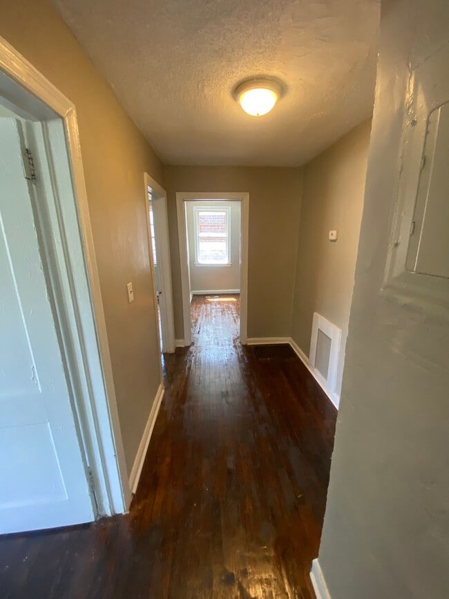 Photo - 1035 Fisk Ave