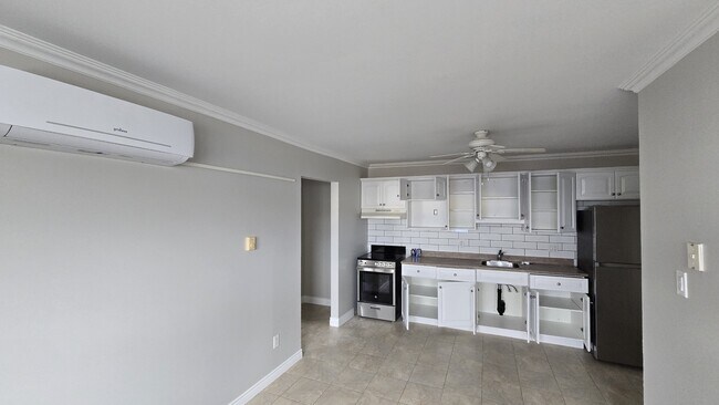 Photo - 60 Myers St Unit 3