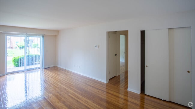 2BR, 2BA