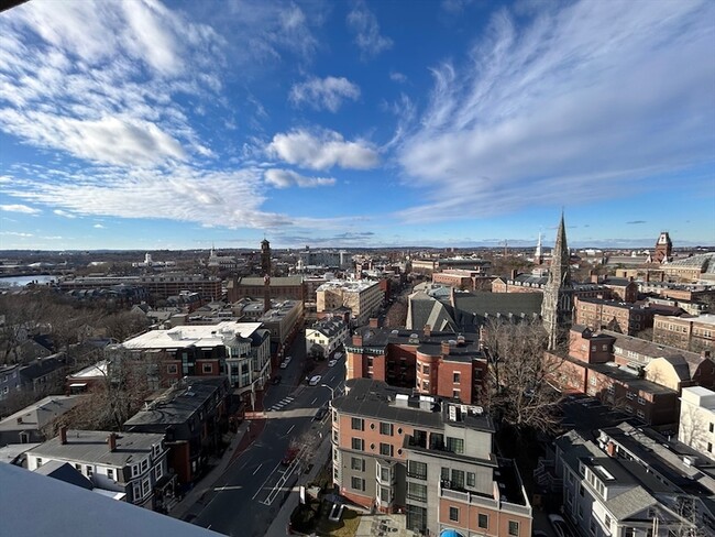 Photo - 1105 Massachusetts Ave Unidad 12C