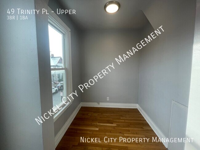 Photo - 49 Trinity Pl Unidad Upper