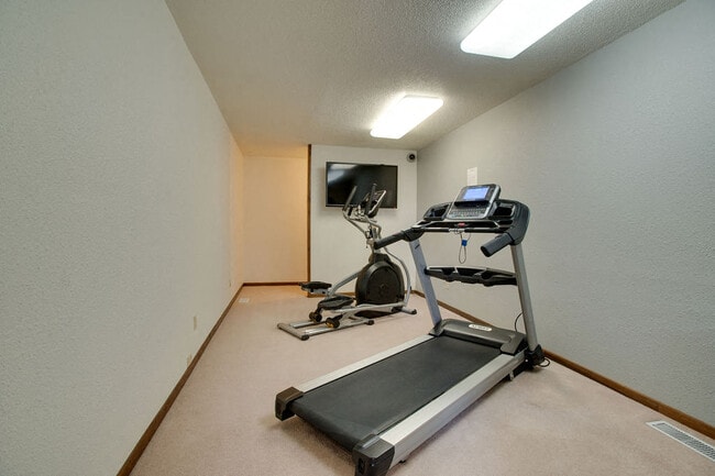 Ridgewood Apartments