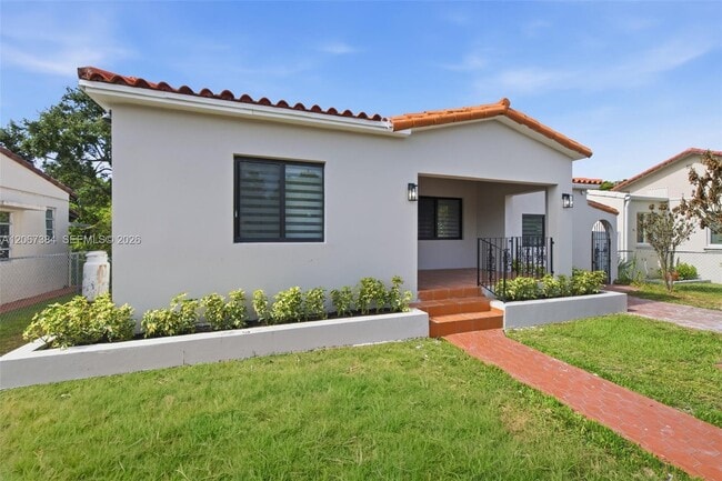 Photo - 5000 SW 5th Terrace