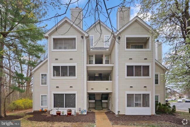 Building Photo - 4478 Lord Loudoun Ct Unit 16-6 Rental