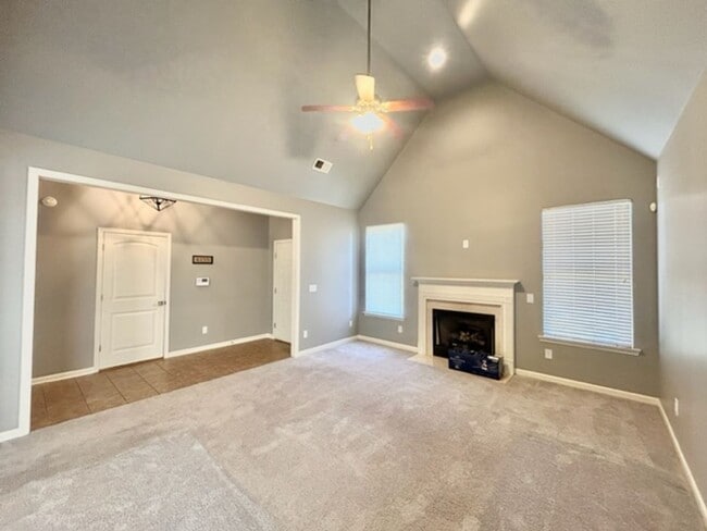 Photo - Beautiful 4 Bedroom 3 Bath Home in Lake Forest!