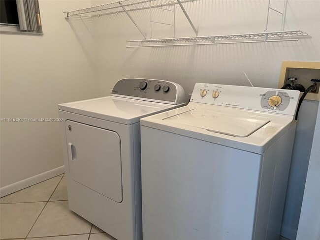 Photo - 3165 NE 184th St Unit 6301