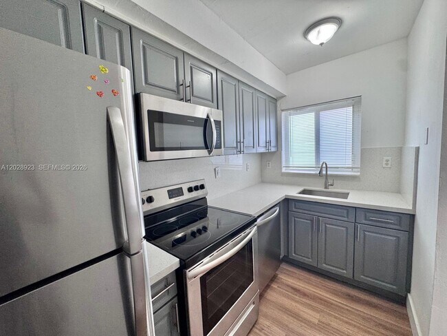 Photo - 209 NW 84th St