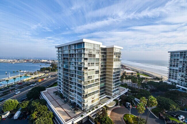 Building Photo - 1810 Avenida Del Mundo Unit 1201 Rental