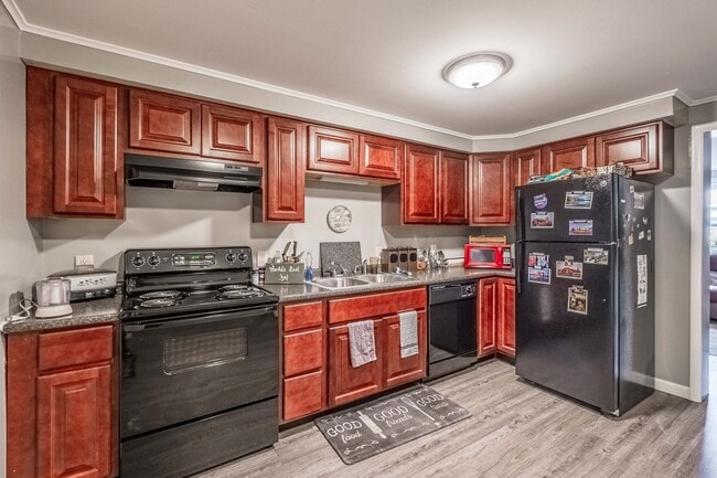 Photo - Willow Rock Apartments