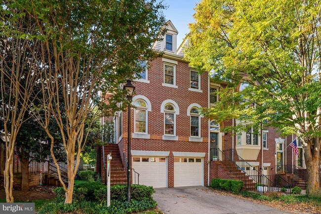 Photo - 3900 Charles Ave Townhome