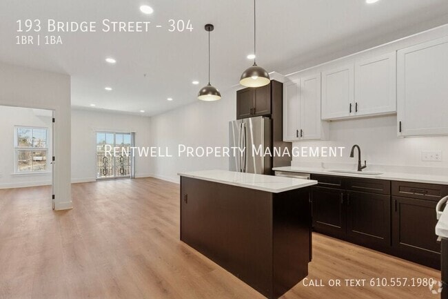Building Photo - 193 Bridge St Unit 304 Rental