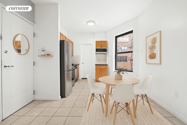 Photo - 466 Amsterdam Ave