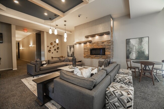 Phillips Avenue Lofts