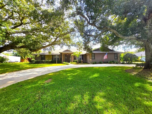 Building Photo - Vero Beach Rentals. Vero Beach Rent, LLC and Property Management Company