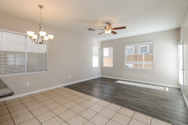 Photo - 7233 S 40th Ave