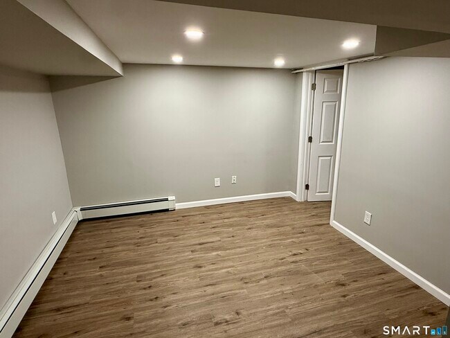 Photo - 205 Shaw St Unit B