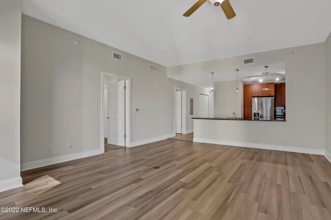 Photo - 1431 Riverplace Blvd Unit 1803