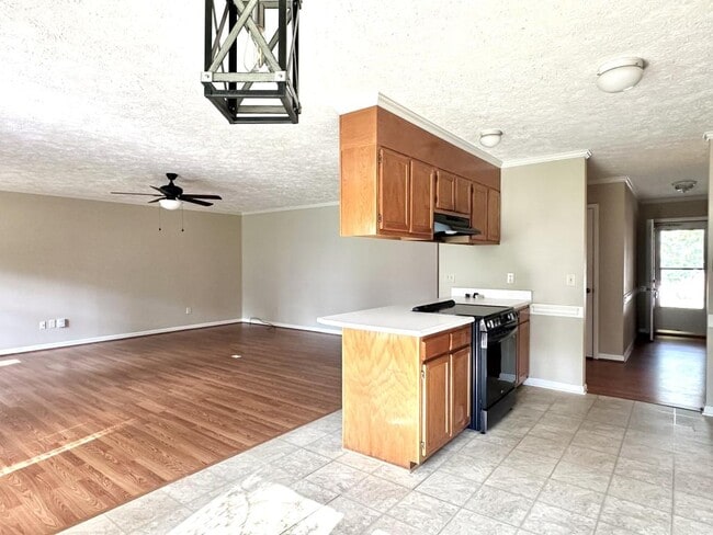 Photo - 5613 Kingstree Dr