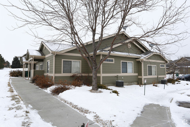 Arbor Garden - Arbor Garden Apartments