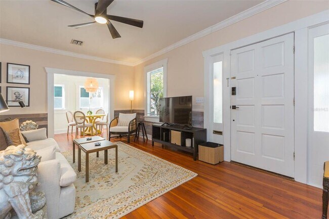 Photo - 917 E Broad St