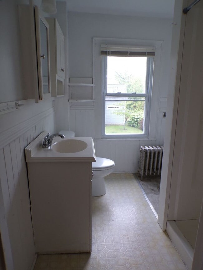 Photo - 86/88 North Main Ave, Orono ME Unit 88