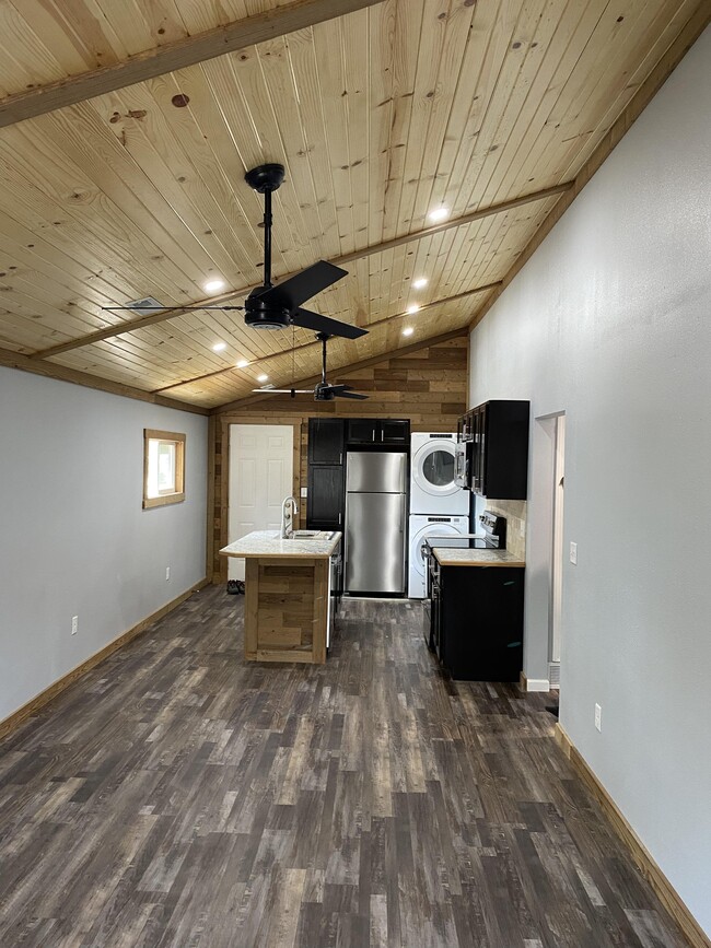 Photo - 1210 W Towanda Ave