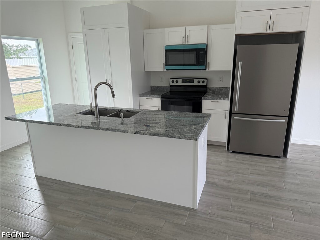 Photo - 2620 57th St W