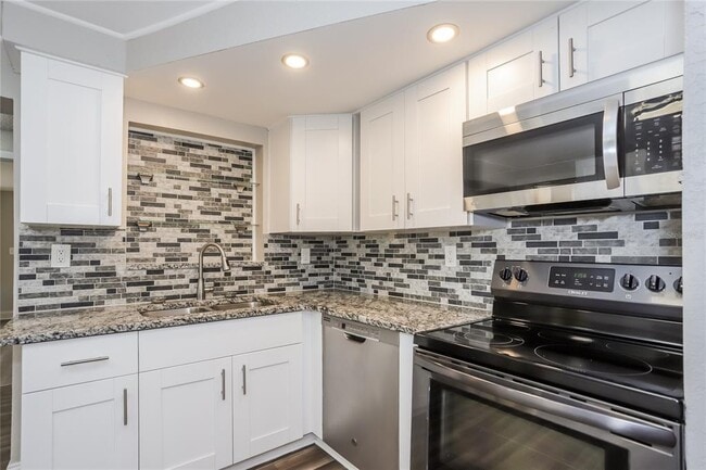 Photo - 1960 Cecil St