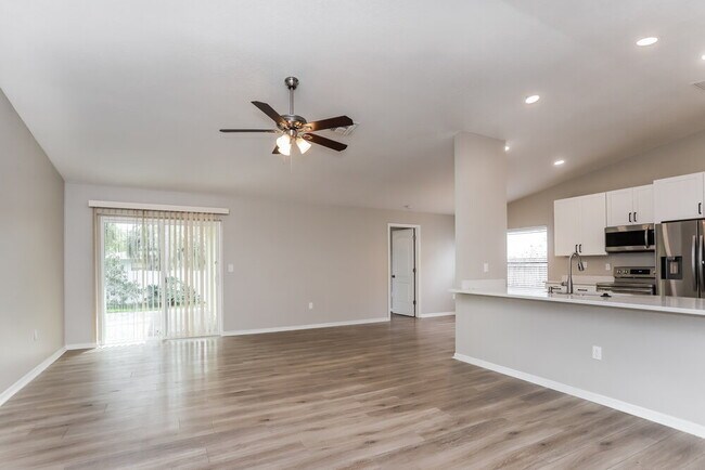 Photo - 12873 Pineway Dr