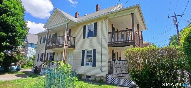 Building Photo - 82 Wolcott Ave