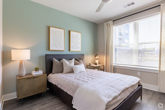 2BR, 2BA - 1,030SF (Type B1) - Second Bedroom