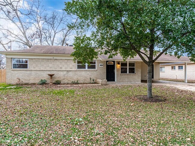 Photo - 1601 Anita St Casa