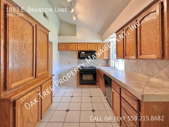 Photo - 1883 E Brandon Ln