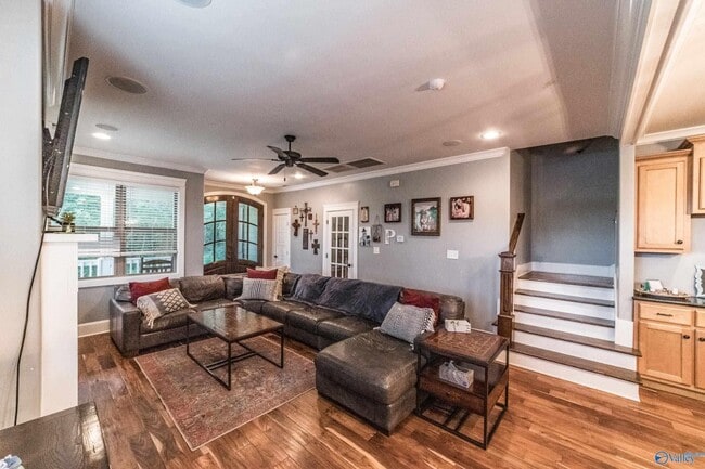 Photo - 1716 NE Wellman Ave