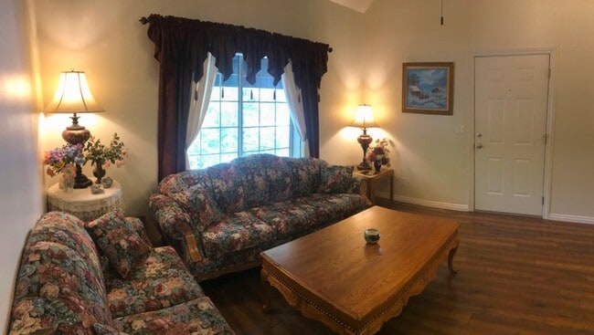 Photo - 1844 N 680 W