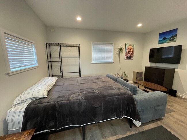 Photo - Conveniently located studio, available fur...