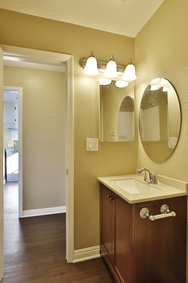 Evart Apartments For Rent in Montclair, CA