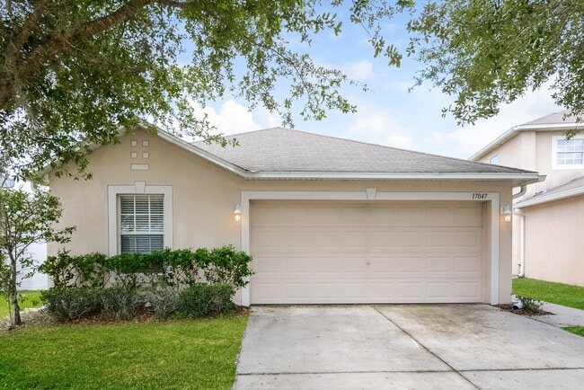 Photo - 17047 Ongar Ct Casa
