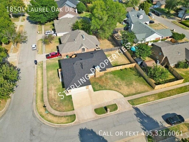 Photo - 18504 Laurel Oak Dr