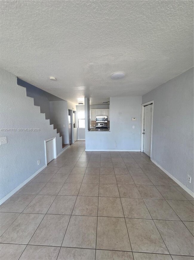 Photo - 46 SE 10th St