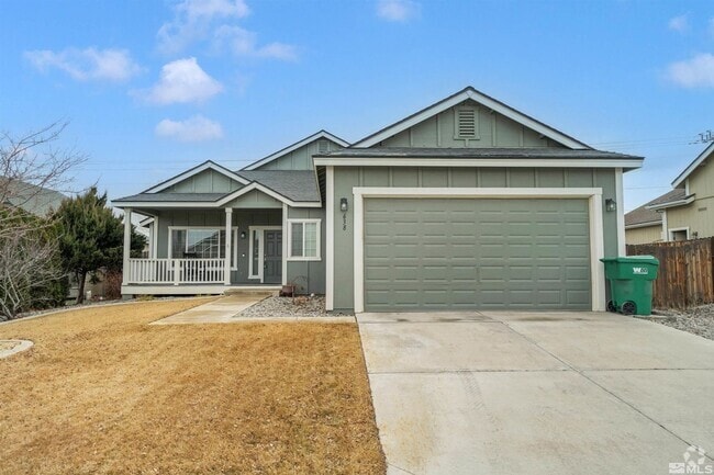 Building Photo - Home now available in Fernley!