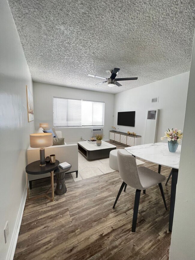 Eden Roc Apartments