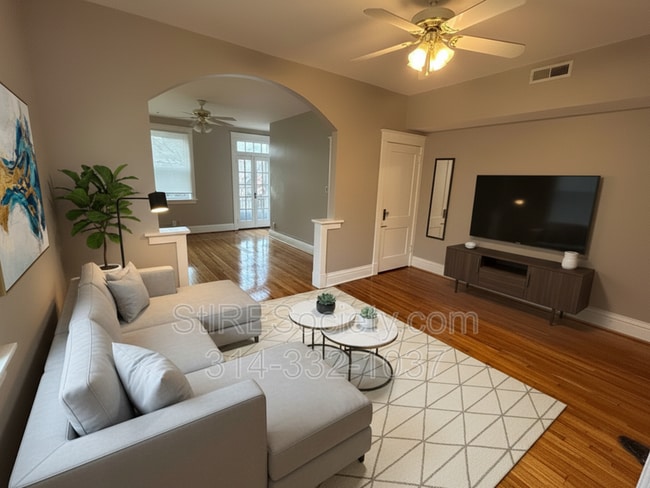 Photo - 4931 Magnolia Ave Unit A