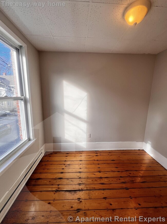 Photo - 9 School St Unit #2