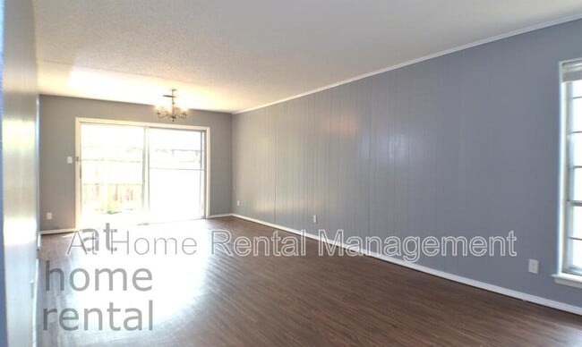 Photo - 4707 S Fulton Pl